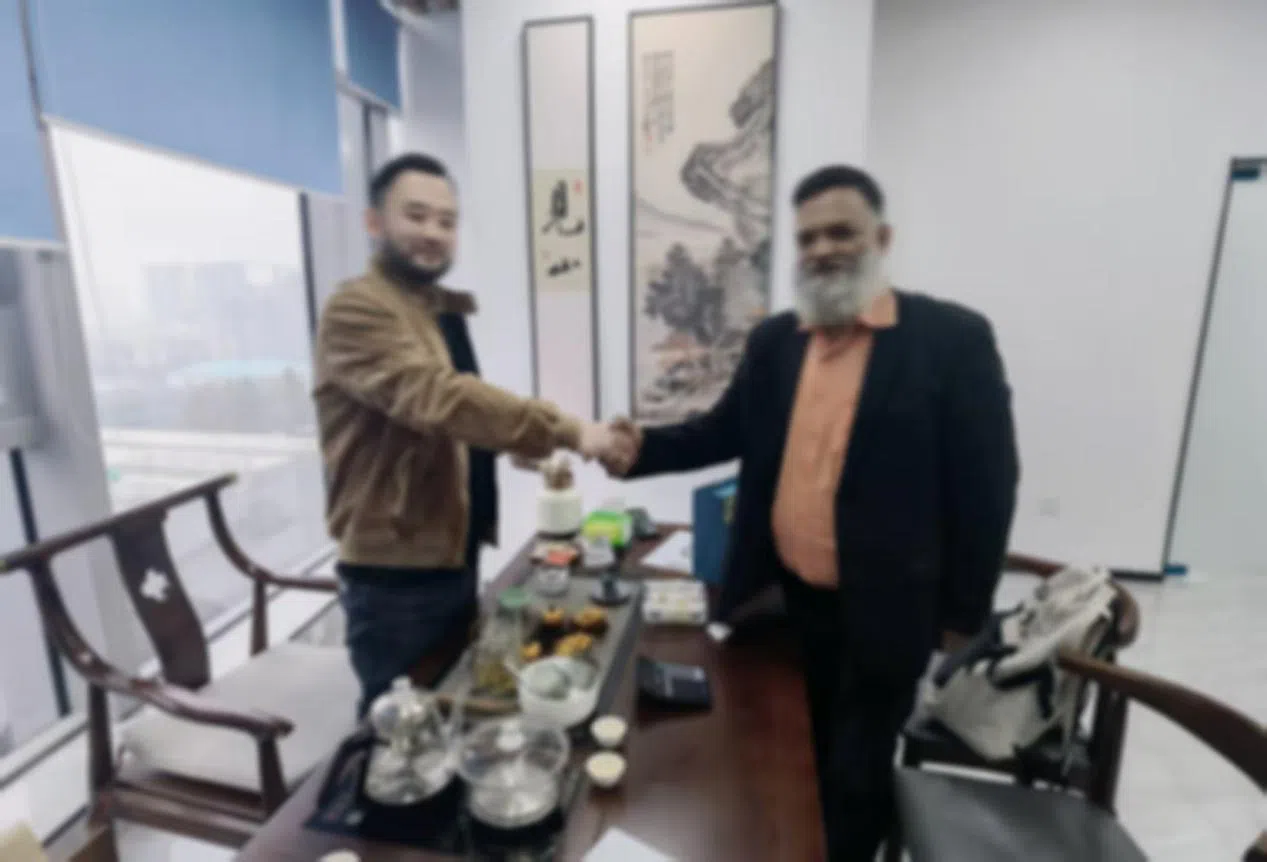 Visiting Laisen's Office — Client Stopped Shopping Around